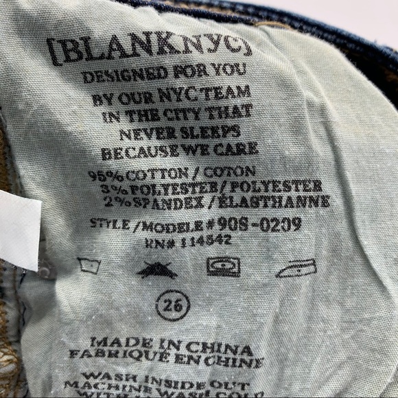 Blank NYC Unfaithful Denim Mini Skirt Size 26 - Picture 6 of 8